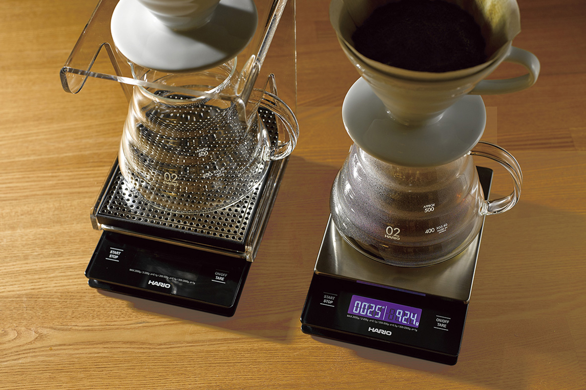 美味しいコーヒーを入れるには時間や重さをしっかり計る！ドリップスケールを使ってみよう